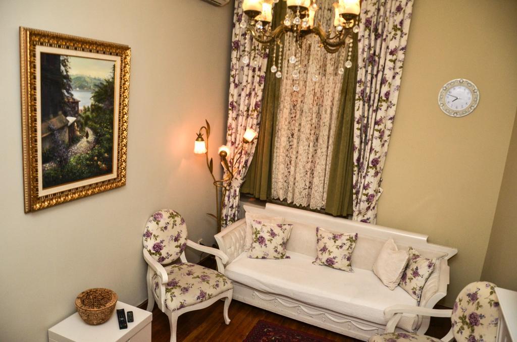 Omer Hayyam Suites Istanbul Exterior photo